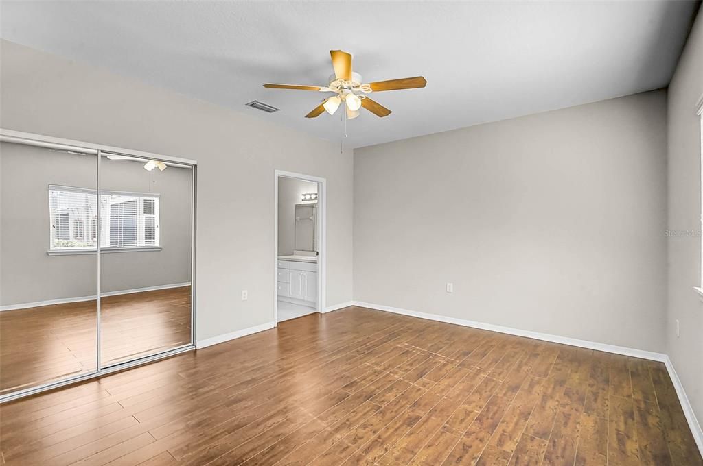 En Venta: $239,999 (3 camas, 2 baños, 1212 Pies cuadrados)