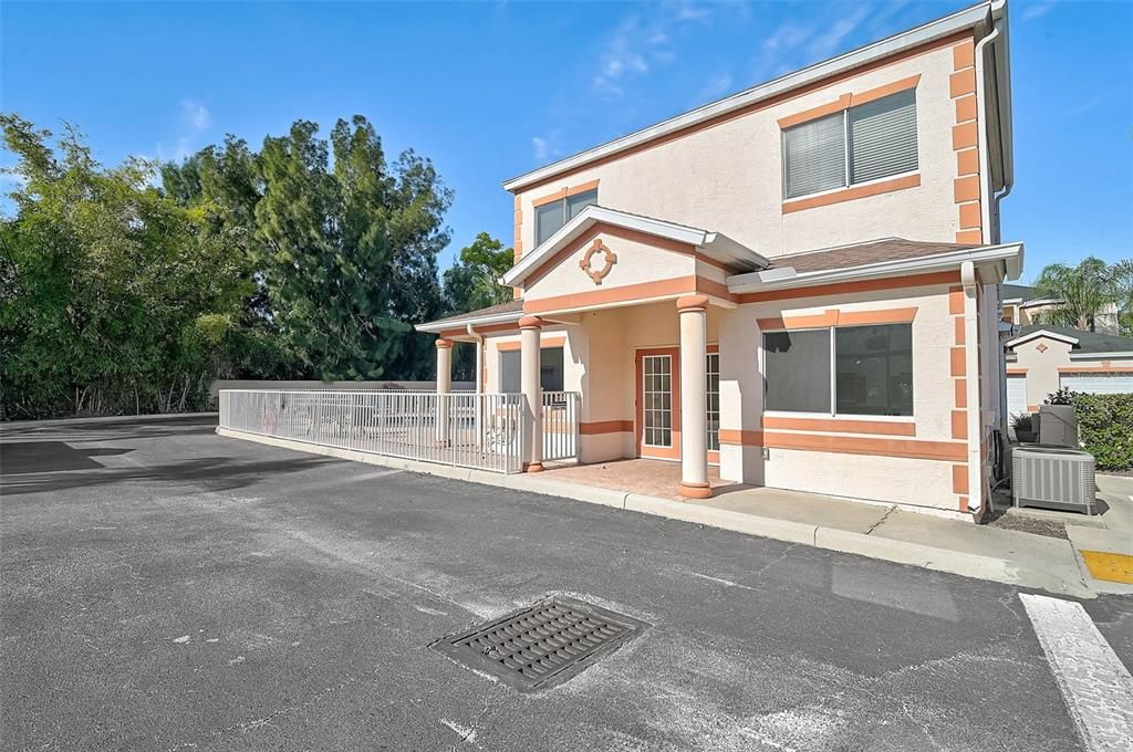 En Venta: $239,999 (3 camas, 2 baños, 1212 Pies cuadrados)