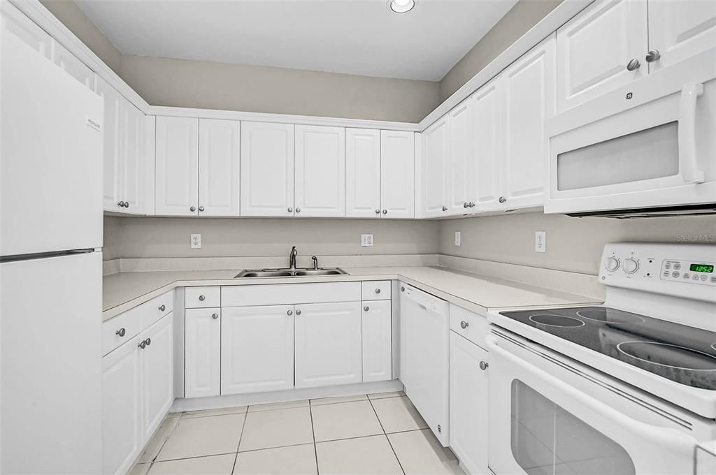 En Venta: $239,999 (3 camas, 2 baños, 1212 Pies cuadrados)