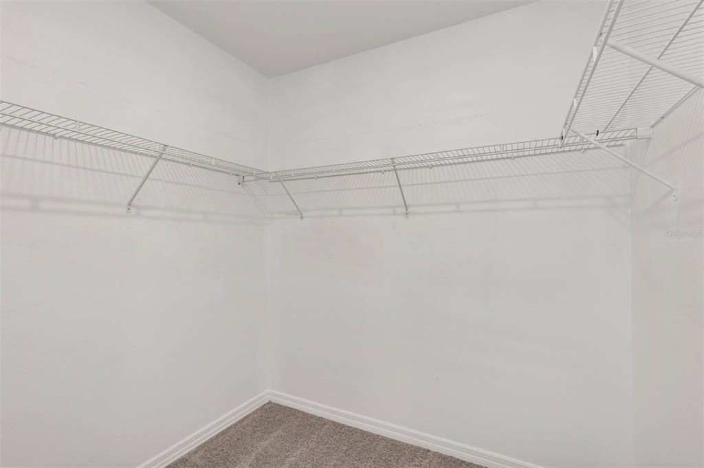 For Rent: $1,850 (4 beds, 2 baths, 1851 Square Feet)