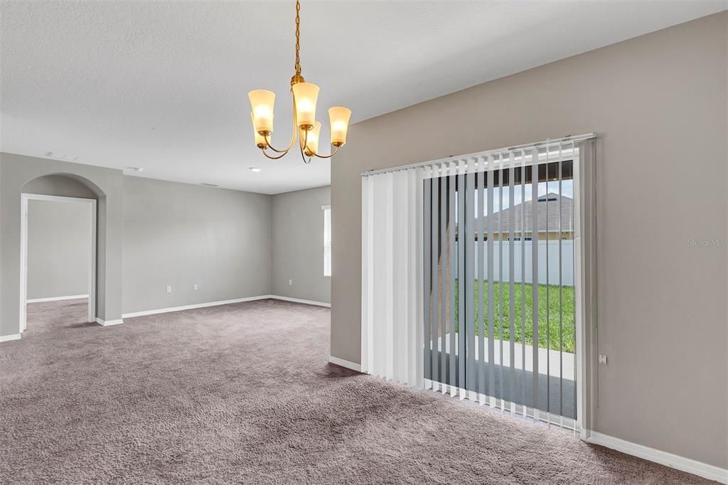 For Rent: $1,850 (4 beds, 2 baths, 1851 Square Feet)