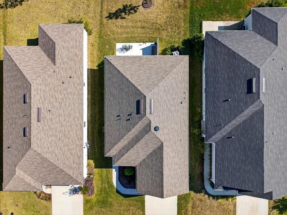 待售: $325,000 (3 贝兹, 2 浴室, 1377 平方英尺)