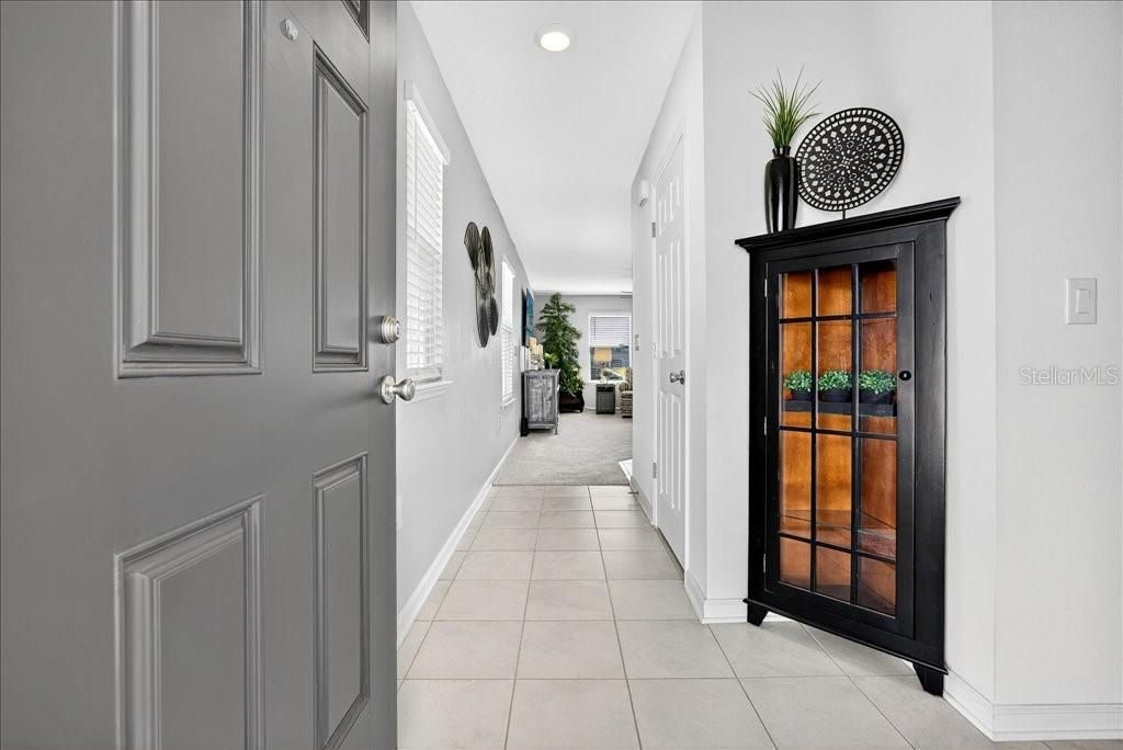 待售: $325,000 (3 贝兹, 2 浴室, 1377 平方英尺)