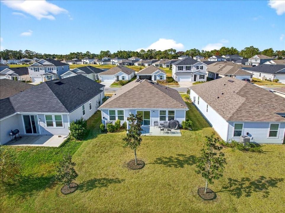 待售: $325,000 (3 贝兹, 2 浴室, 1377 平方英尺)