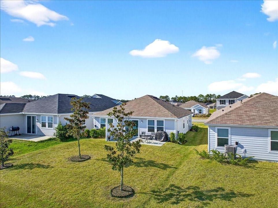 待售: $325,000 (3 贝兹, 2 浴室, 1377 平方英尺)