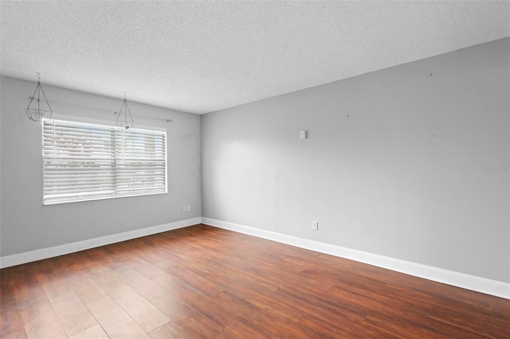 For Rent: $1,850 (2 beds, 2 baths, 1030 Square Feet)