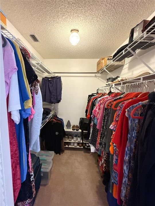 For Sale: $145,000 (2 beds, 2 baths, 1375 Square Feet)