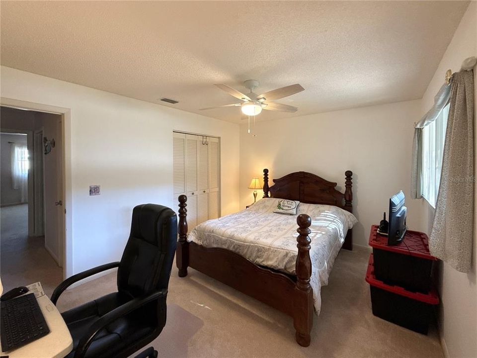 For Sale: $145,000 (2 beds, 2 baths, 1375 Square Feet)