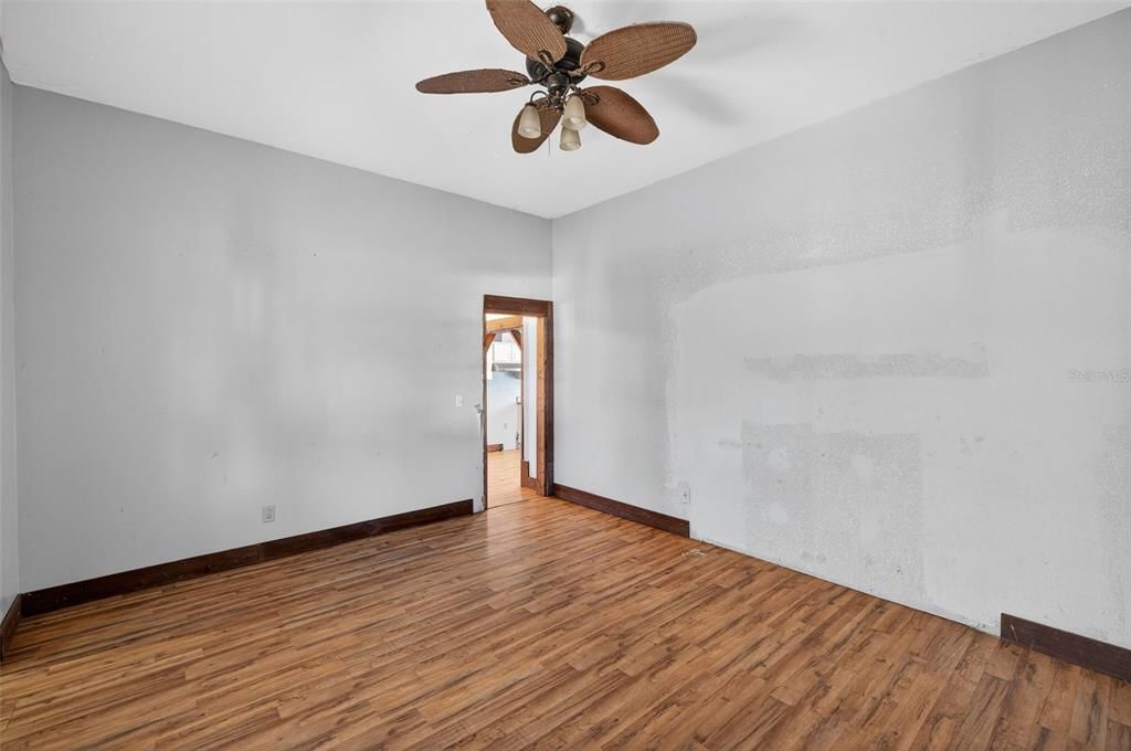 En Venta: $164,000 (2 camas, 1 baños, 1200 Pies cuadrados)