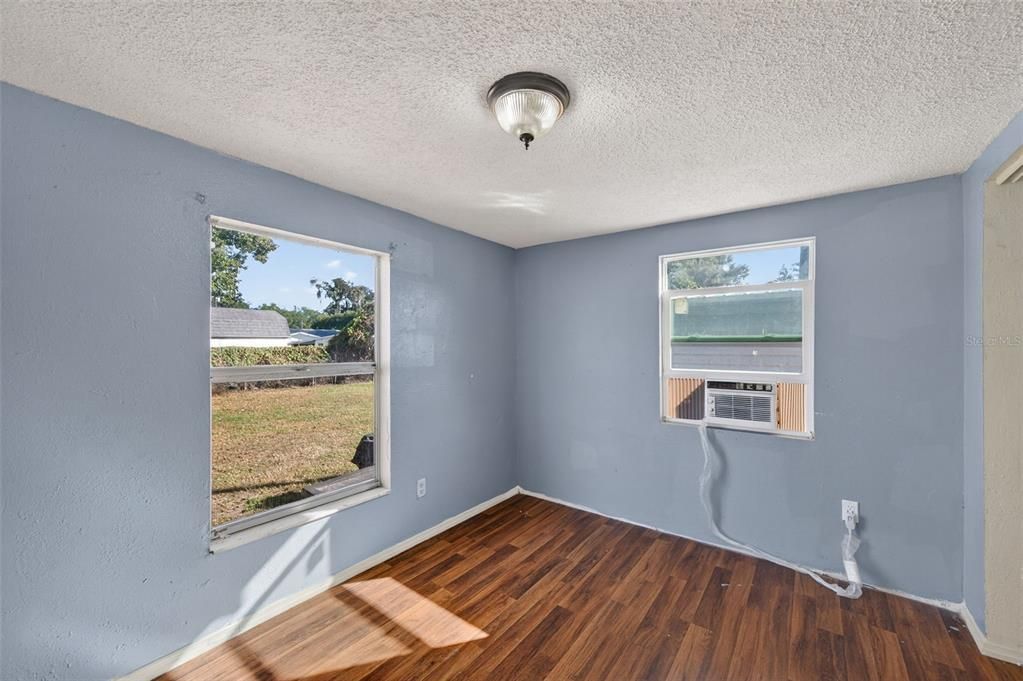 En Venta: $164,000 (2 camas, 1 baños, 1200 Pies cuadrados)