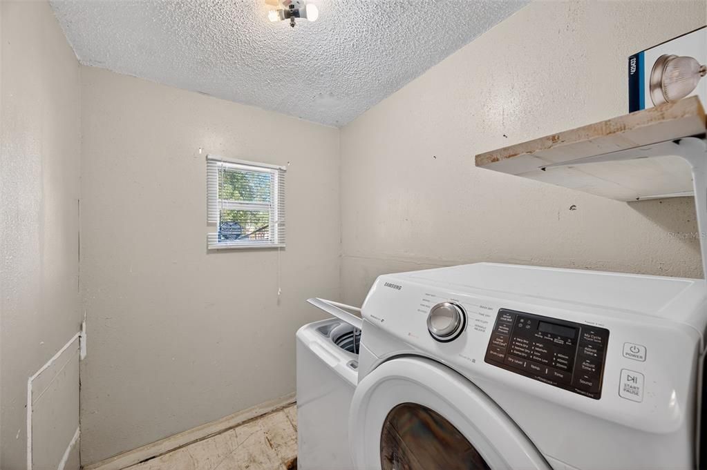 En Venta: $164,000 (2 camas, 1 baños, 1200 Pies cuadrados)