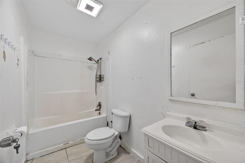 En Venta: $164,000 (2 camas, 1 baños, 1200 Pies cuadrados)