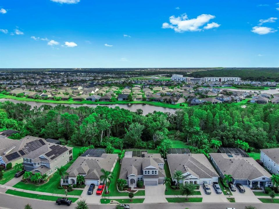 En Venta: $994,000 (5 camas, 4 baños, 3933 Pies cuadrados)