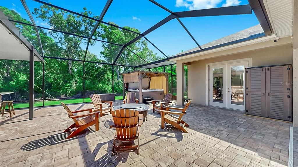 En Venta: $994,000 (5 camas, 4 baños, 3933 Pies cuadrados)