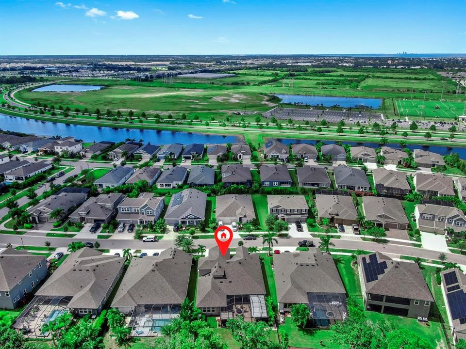 En Venta: $994,000 (5 camas, 4 baños, 3933 Pies cuadrados)