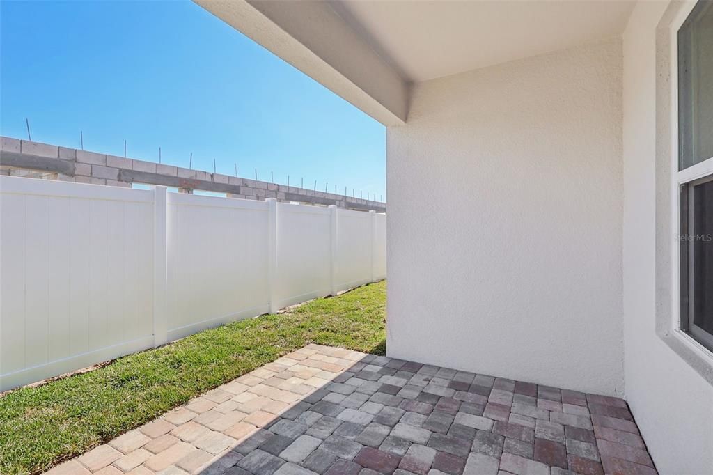 For Sale: $324,990 (3 beds, 2 baths, 1409 Square Feet)