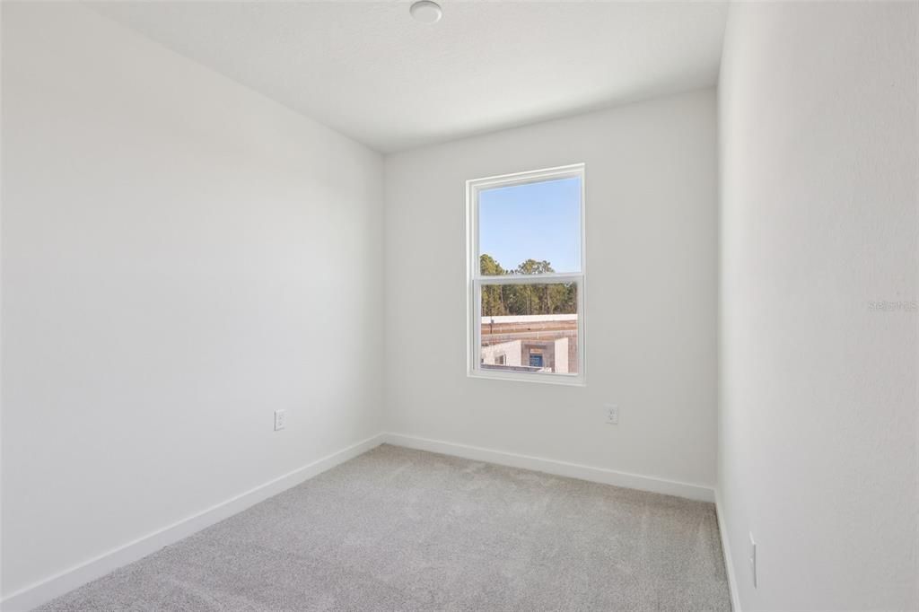 For Sale: $324,990 (3 beds, 2 baths, 1409 Square Feet)