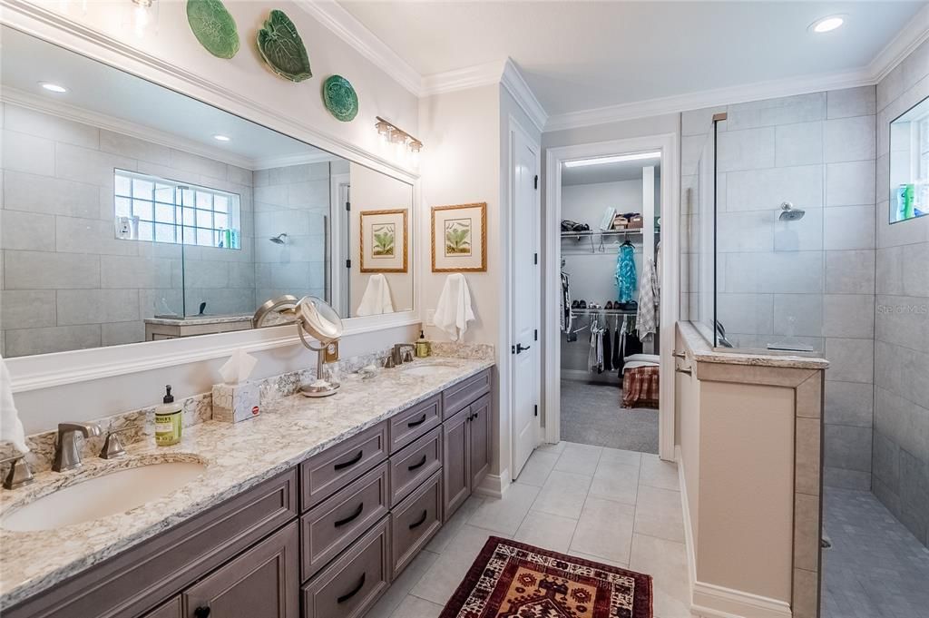 На продажу: $445,000 (2 спален, 2 ванн, 1925 Квадратных фут)