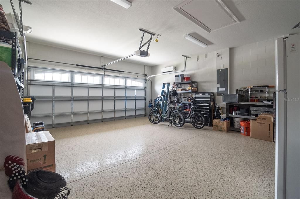 На продажу: $445,000 (2 спален, 2 ванн, 1925 Квадратных фут)