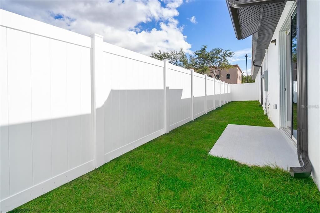 For Rent: $1,975 (2 beds, 2 baths, 1162 Square Feet)