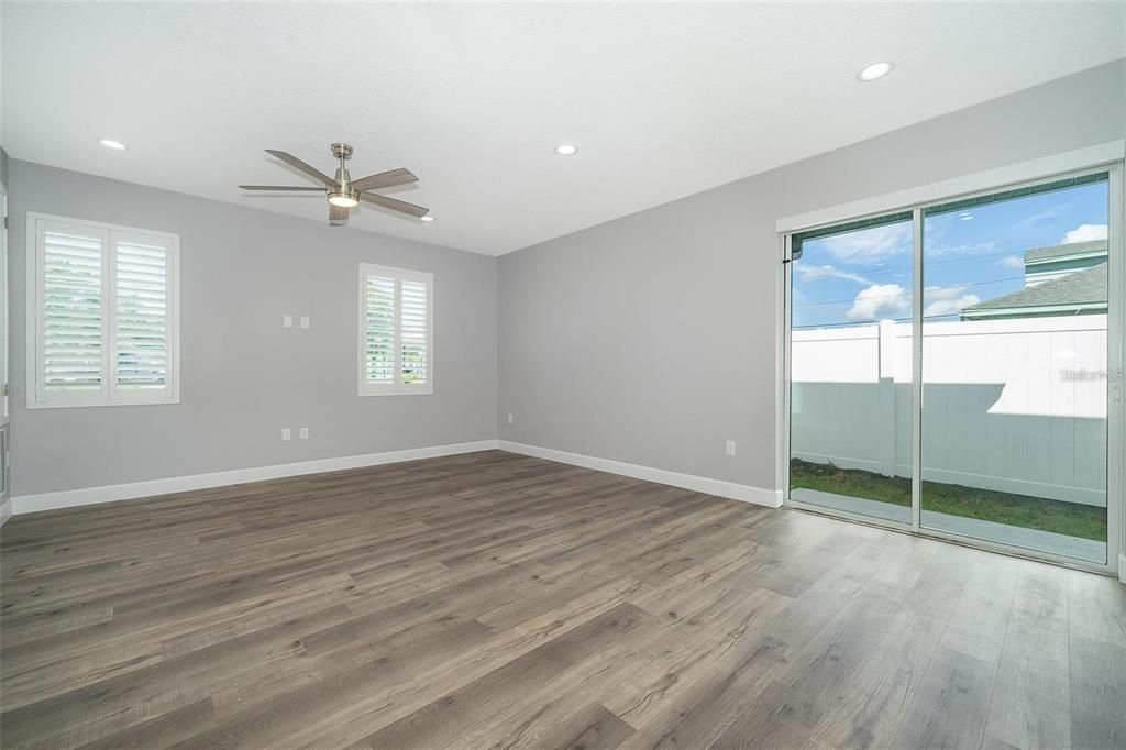 For Rent: $1,975 (2 beds, 2 baths, 1162 Square Feet)