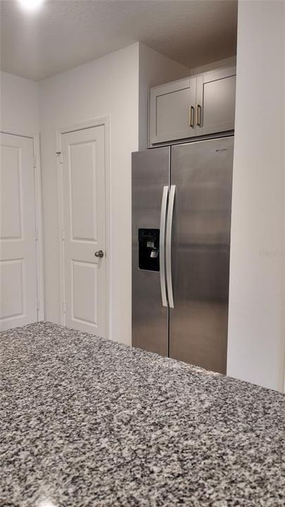 En Renta: $2,250 (3 camas, 2 baños, 1557 Pies cuadrados)