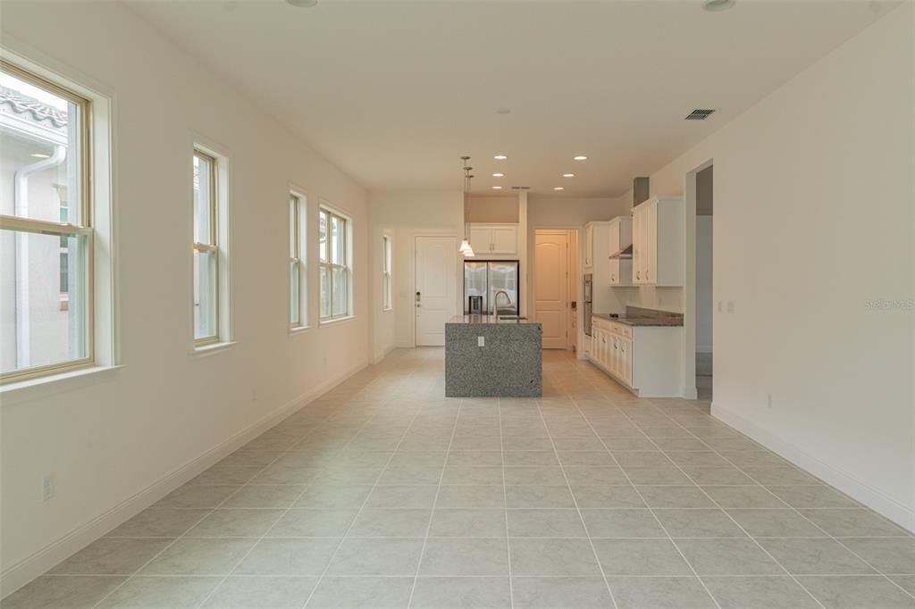 For Rent: $3,000 (3 beds, 2 baths, 1617 Square Feet)