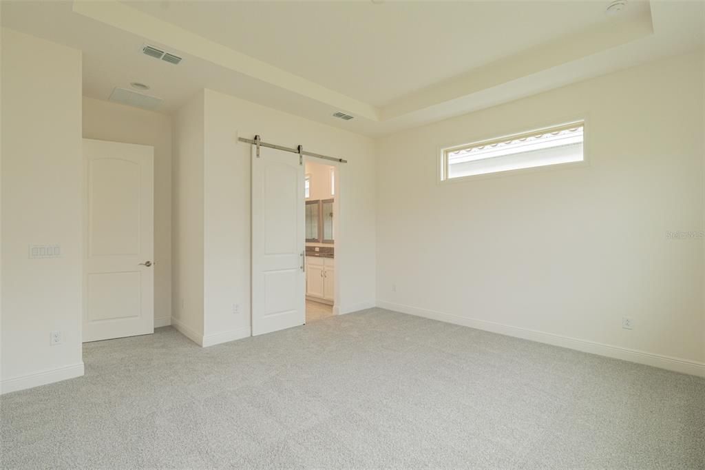 For Rent: $3,000 (3 beds, 2 baths, 1617 Square Feet)