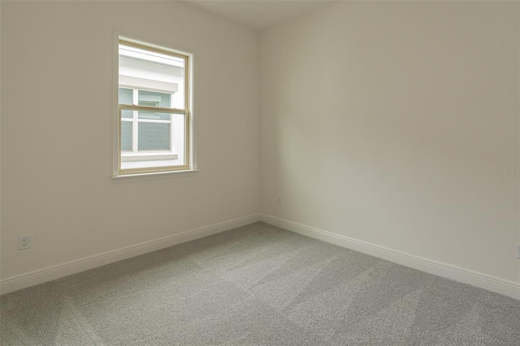 For Rent: $3,000 (3 beds, 2 baths, 1617 Square Feet)