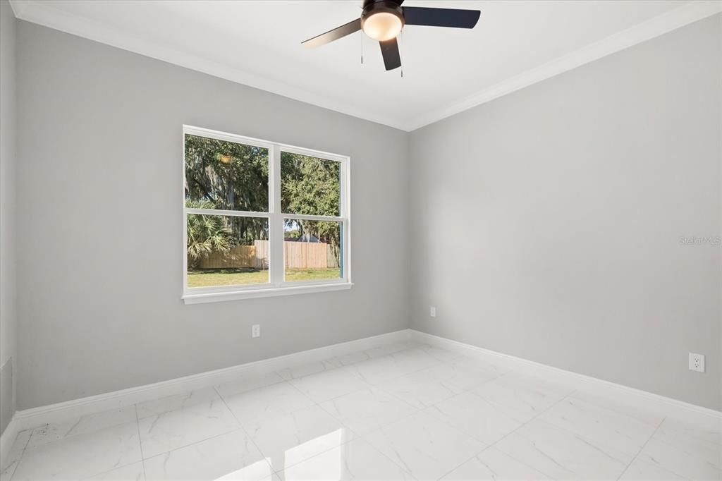 На продажу: $525,000 (5 спален, 3 ванн, 2461 Квадратных фут)