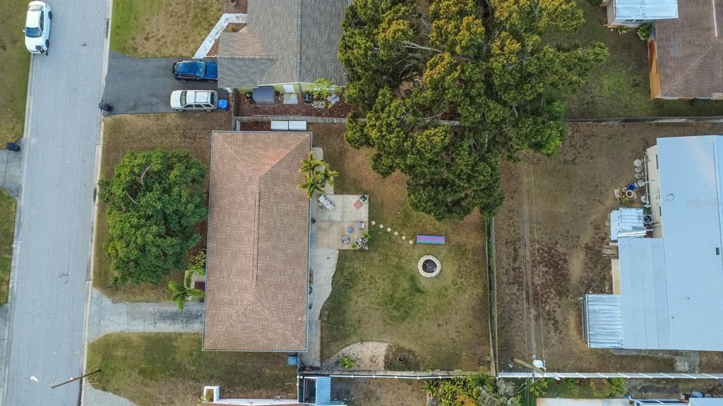 待售: $325,000 (2 贝兹, 1 浴室, 987 平方英尺)