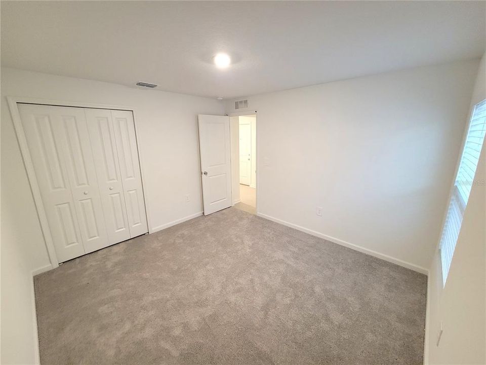 出租: $2,500 (4 贝兹, 3 浴室, 2174 平方英尺)