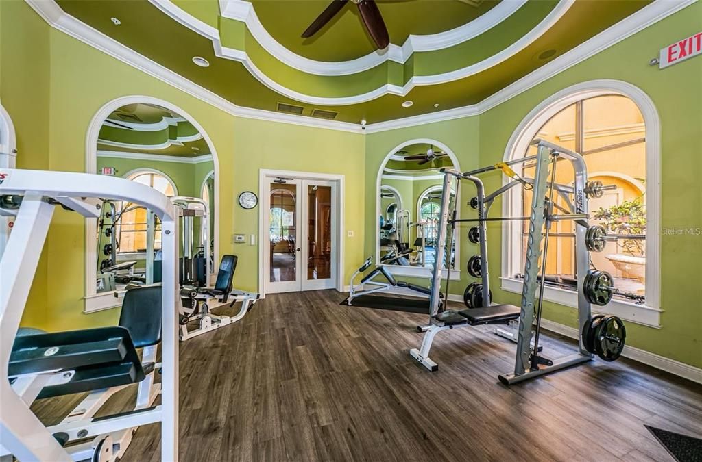 For Rent: $2,100 (2 beds, 1 baths, 1020 Square Feet)