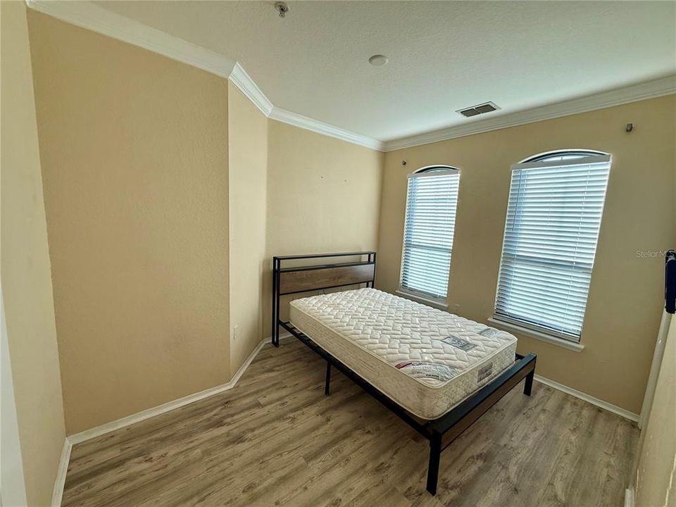 For Rent: $2,100 (2 beds, 1 baths, 1020 Square Feet)