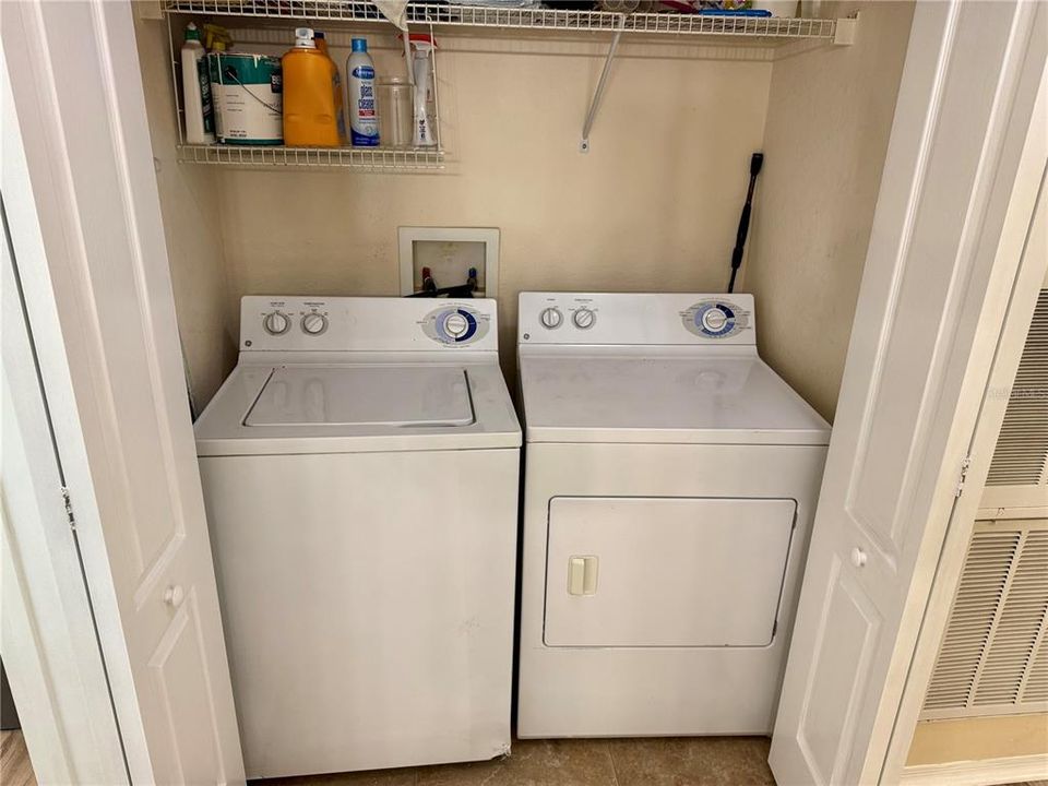 For Rent: $2,100 (2 beds, 1 baths, 1020 Square Feet)