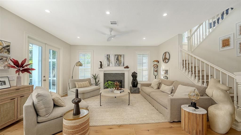 待售: $2,750,000 (4 贝兹, 4 浴室, 2965 平方英尺)