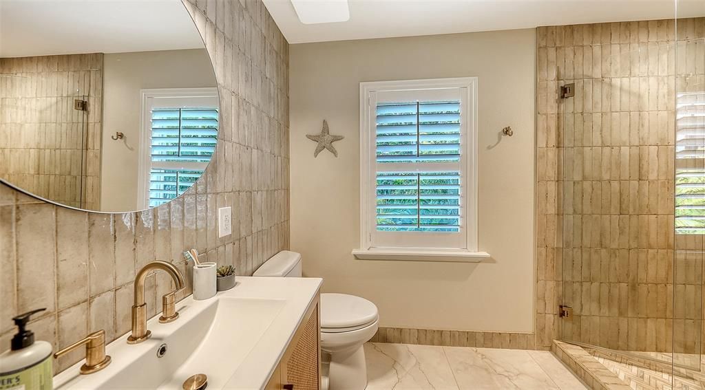 待售: $2,750,000 (4 贝兹, 4 浴室, 2965 平方英尺)