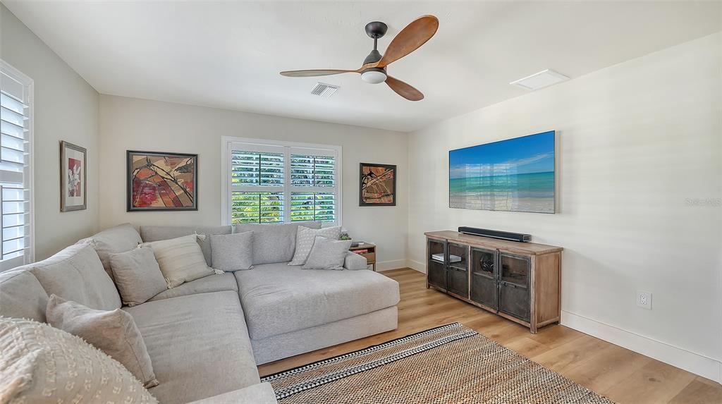 待售: $2,750,000 (4 贝兹, 4 浴室, 2965 平方英尺)