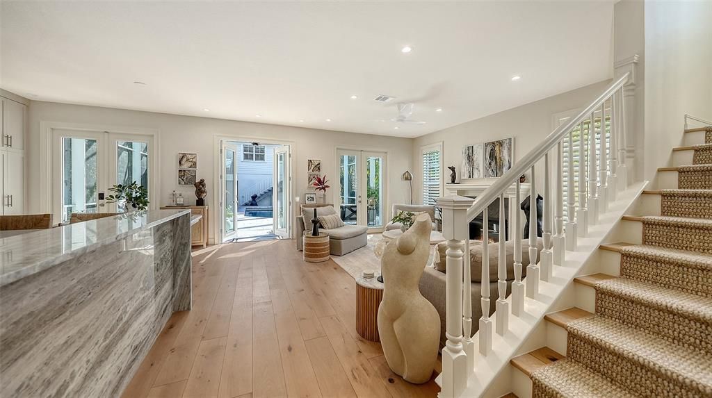 待售: $2,750,000 (4 贝兹, 4 浴室, 2965 平方英尺)