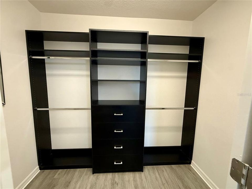 For Rent: $2,100 (2 beds, 2 baths, 1240 Square Feet)