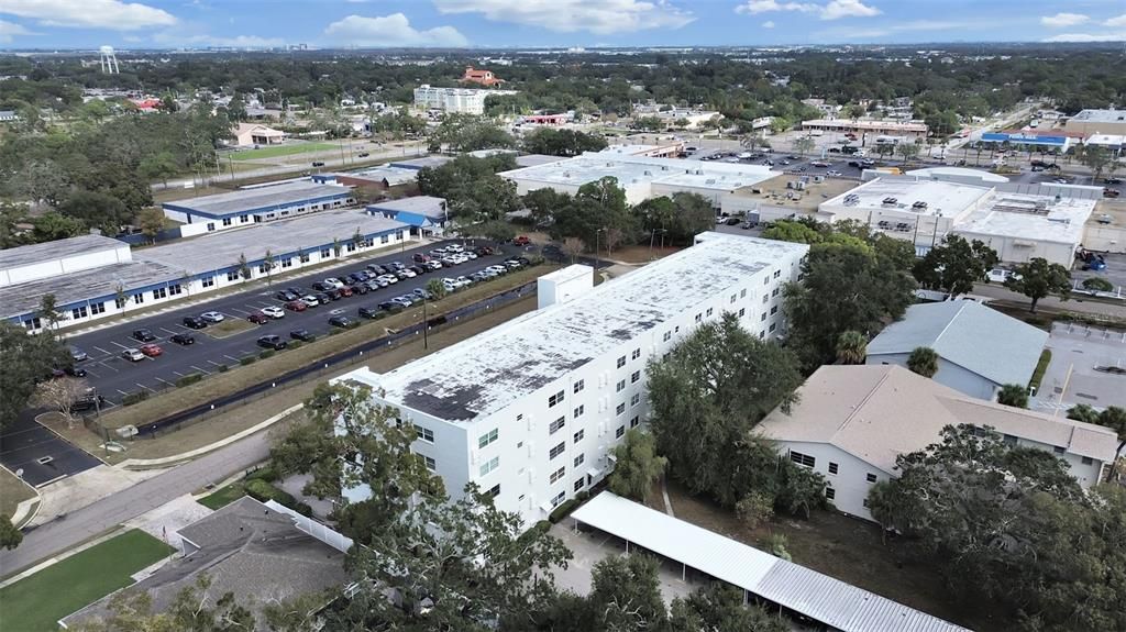 For Sale: $129,000 (1 beds, 1 baths, 750 Square Feet)