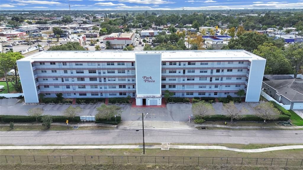 For Sale: $129,000 (1 beds, 1 baths, 750 Square Feet)