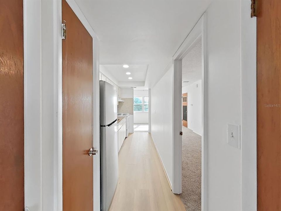 For Sale: $129,000 (1 beds, 1 baths, 750 Square Feet)