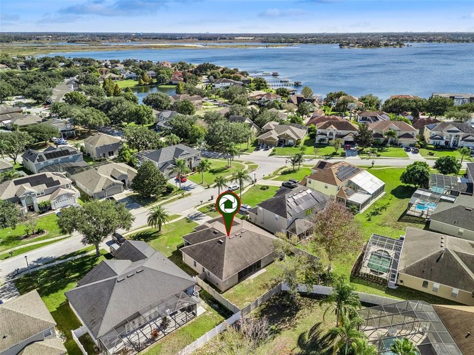 For Sale: $535,000 (4 beds, 2 baths, 2490 Square Feet)