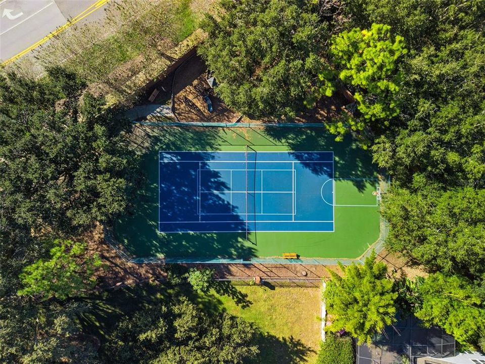 For Sale: $535,000 (4 beds, 2 baths, 2490 Square Feet)