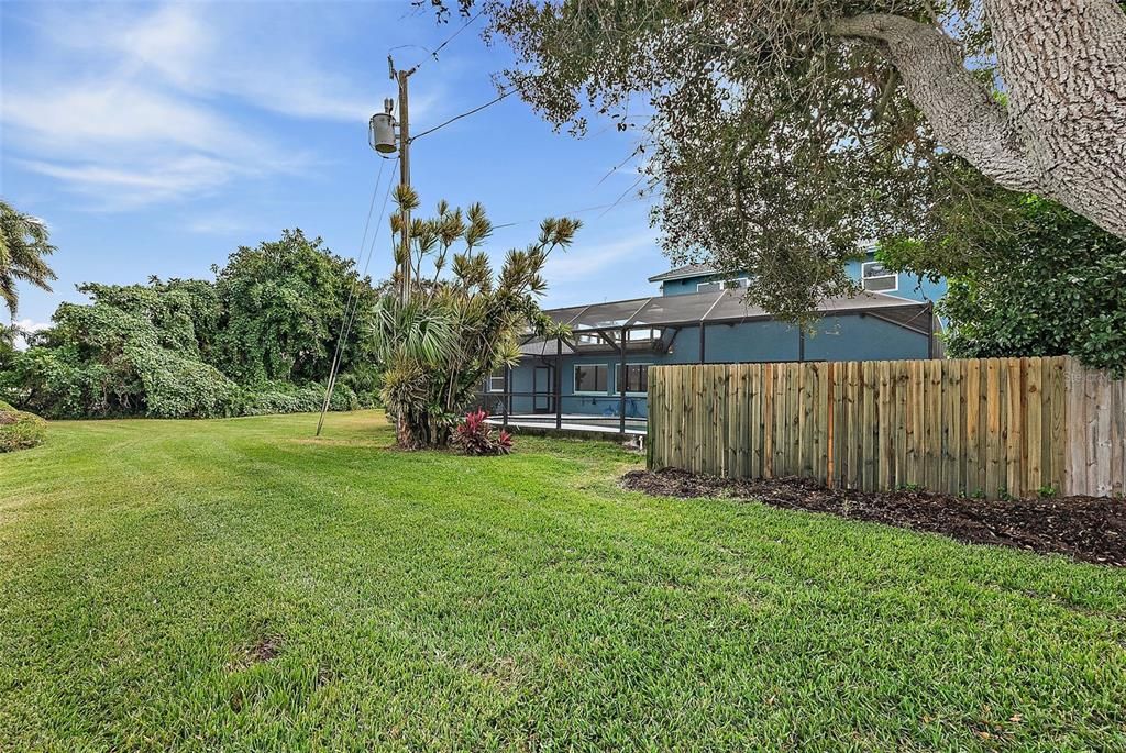 For Sale: $990,000 (3 beds, 3 baths, 2955 Square Feet)