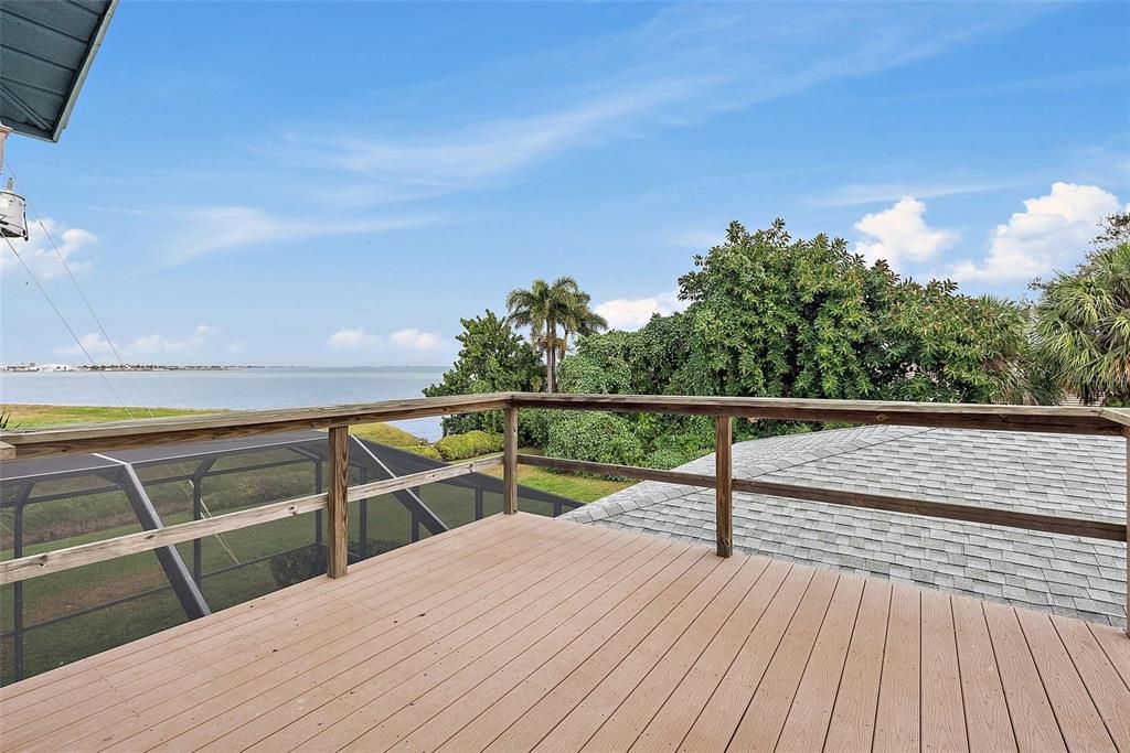 For Sale: $990,000 (3 beds, 3 baths, 2955 Square Feet)