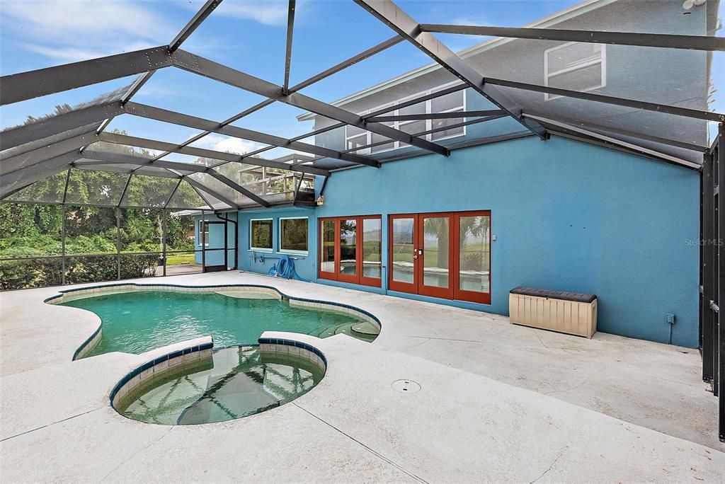 For Sale: $990,000 (3 beds, 3 baths, 2955 Square Feet)