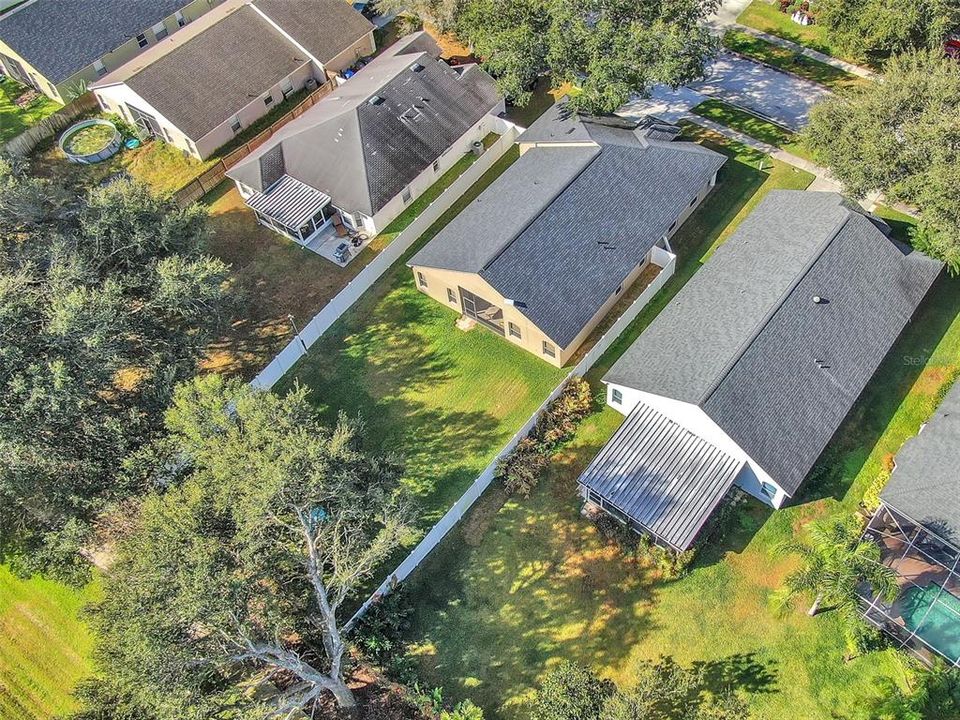 待售: $425,000 (4 贝兹, 2 浴室, 2082 平方英尺)