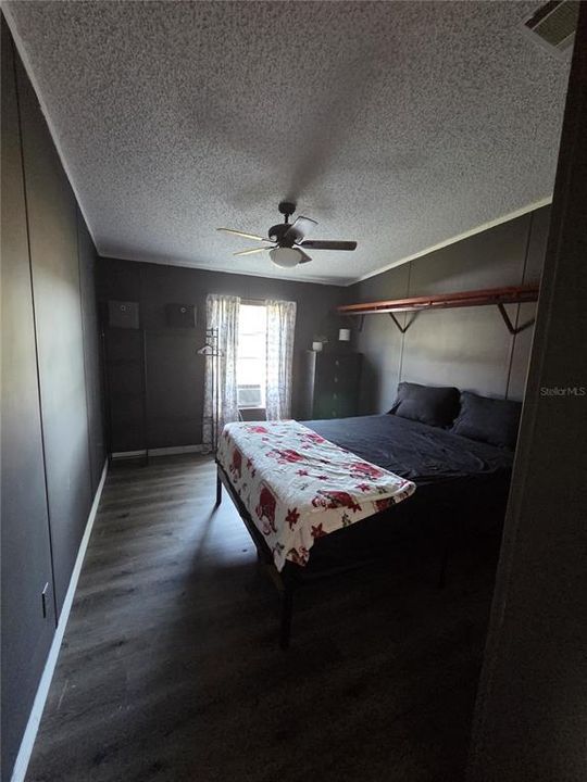 For Sale: $575,000 (3 beds, 2 baths, 1488 Square Feet)